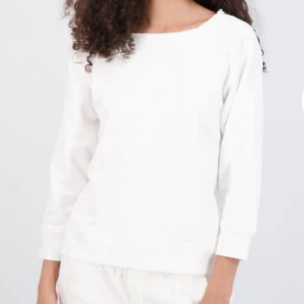 LEALLO Off The Shoulder Pullover - Picture 2 of 5